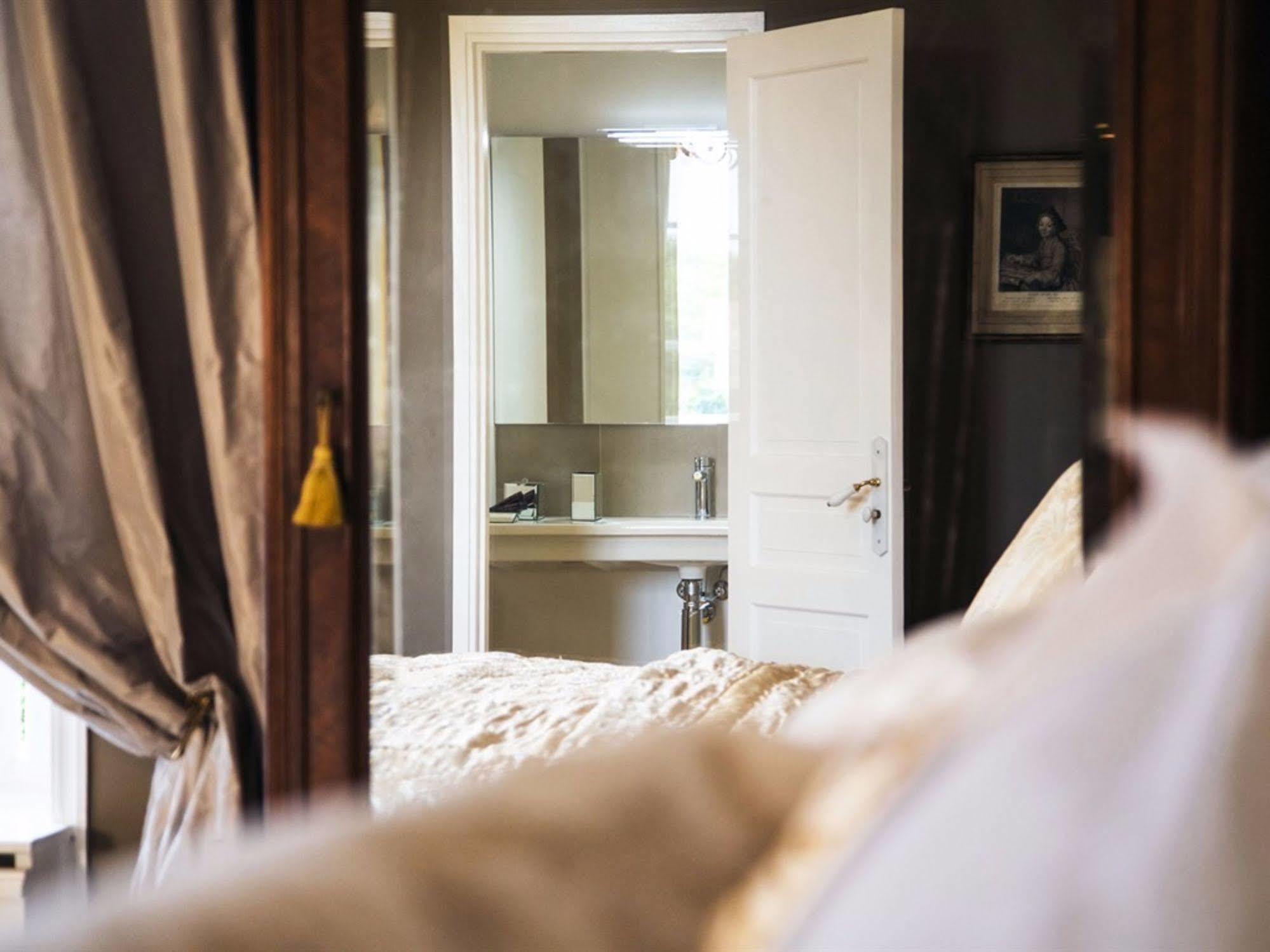 Le Clos Tellier Mareil-Marly ภายนอก รูปภาพ